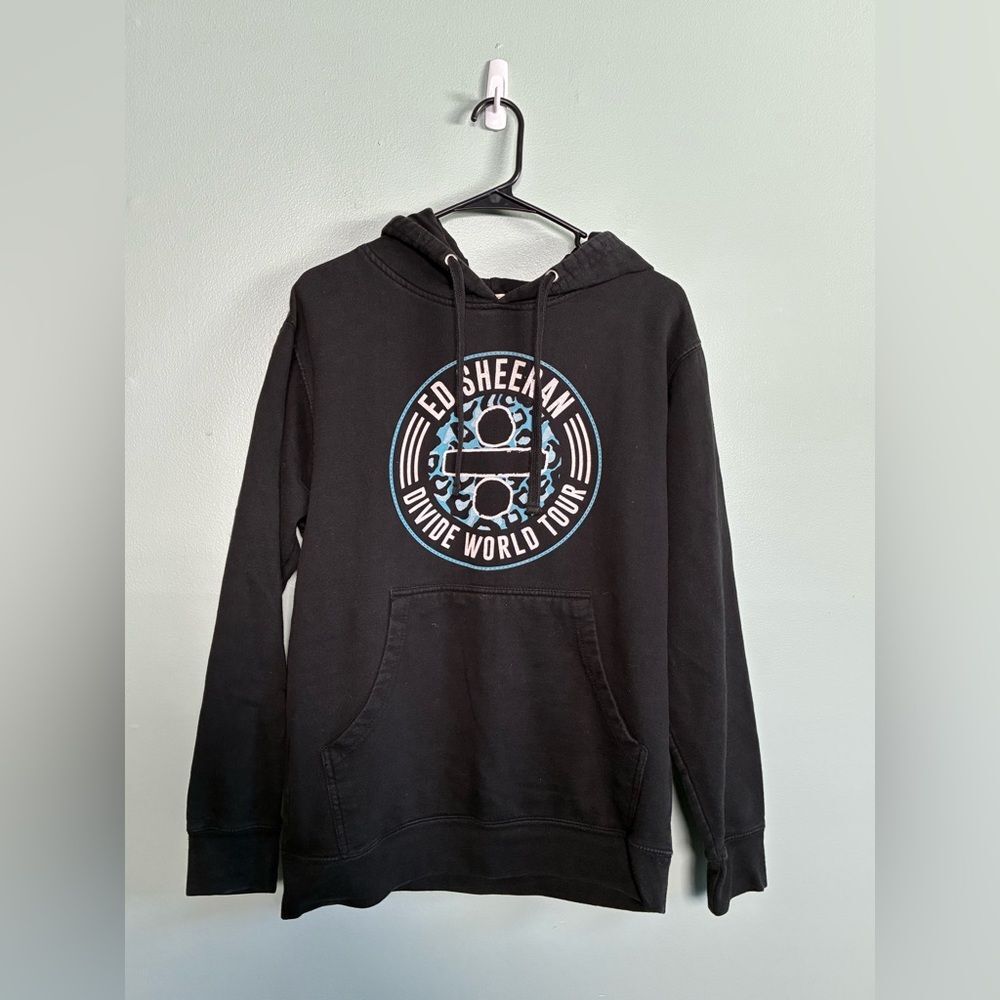 Ed Sheeran Divide World Tour Hoodie Adult Band Merch Sweatshirt Black Adult S